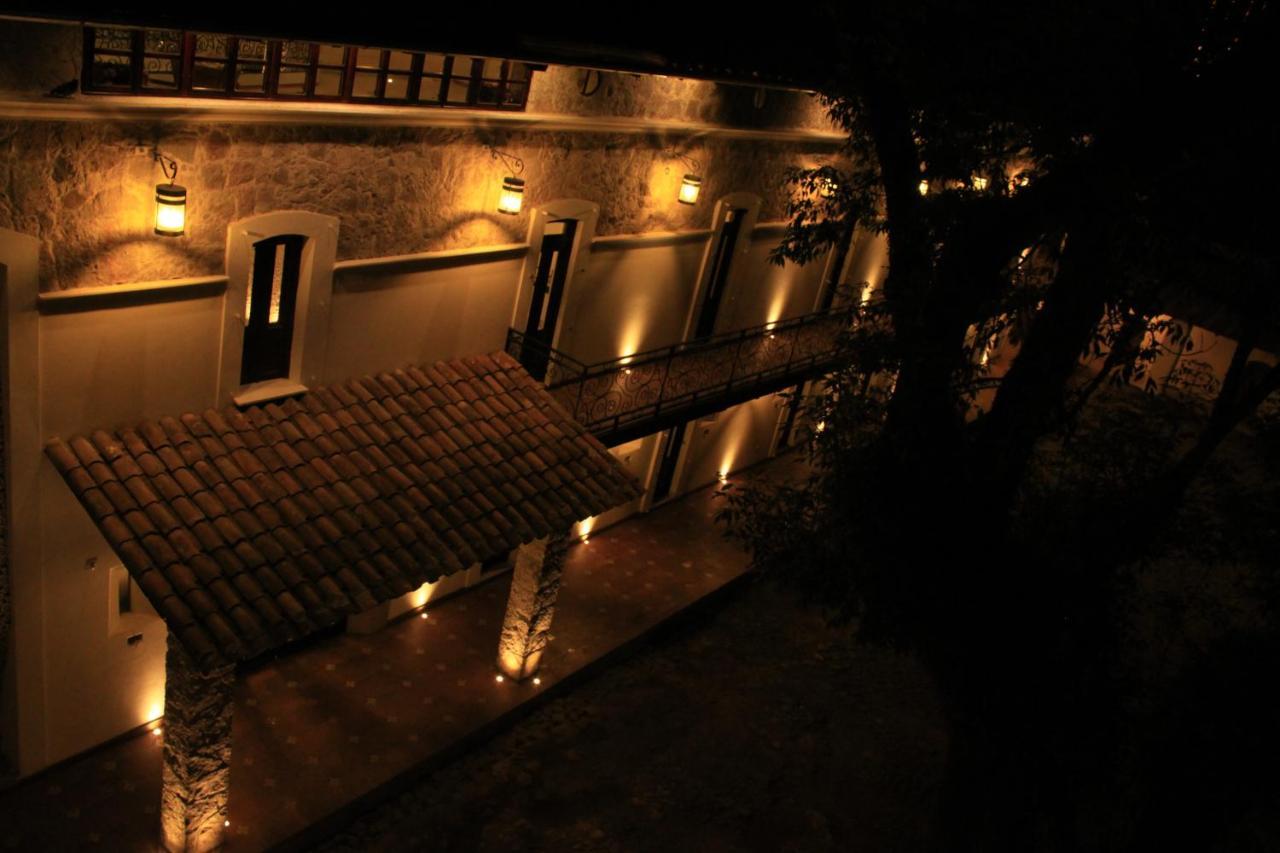 Hotel Atzalan Exterior photo