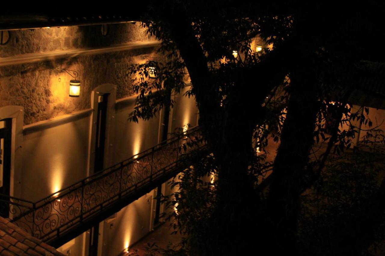 Hotel Atzalan Exterior photo