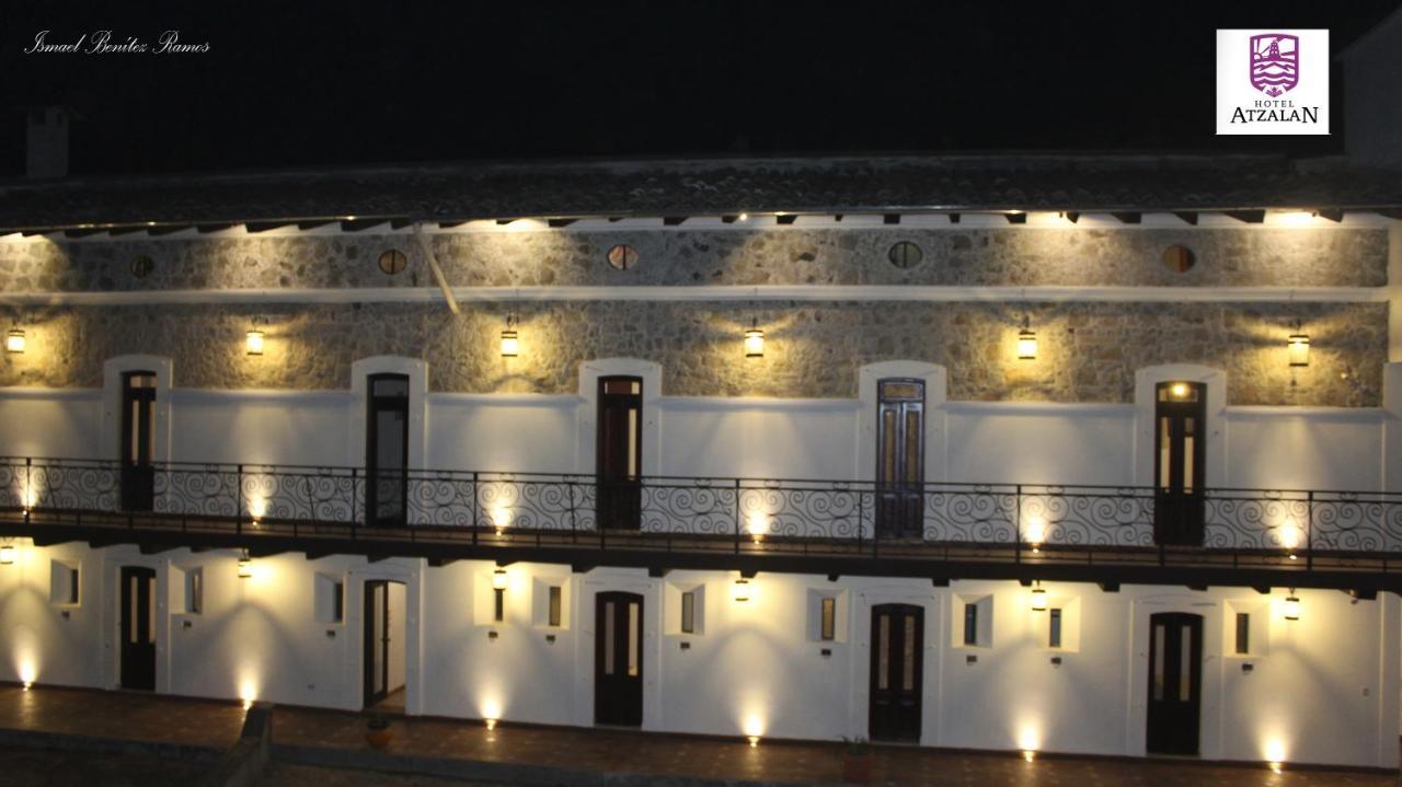 Hotel Atzalan Exterior photo