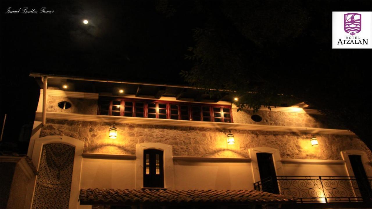 Hotel Atzalan Exterior photo